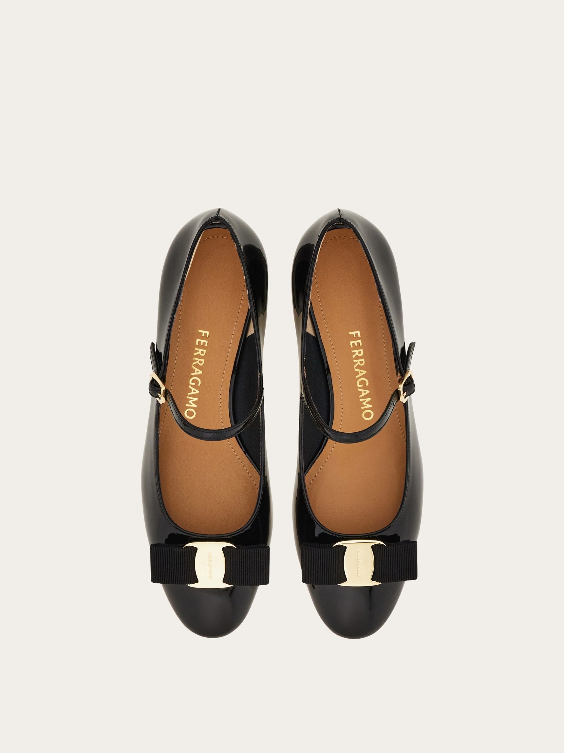 Ferragamo Vara bow Mary Jane - Image 6